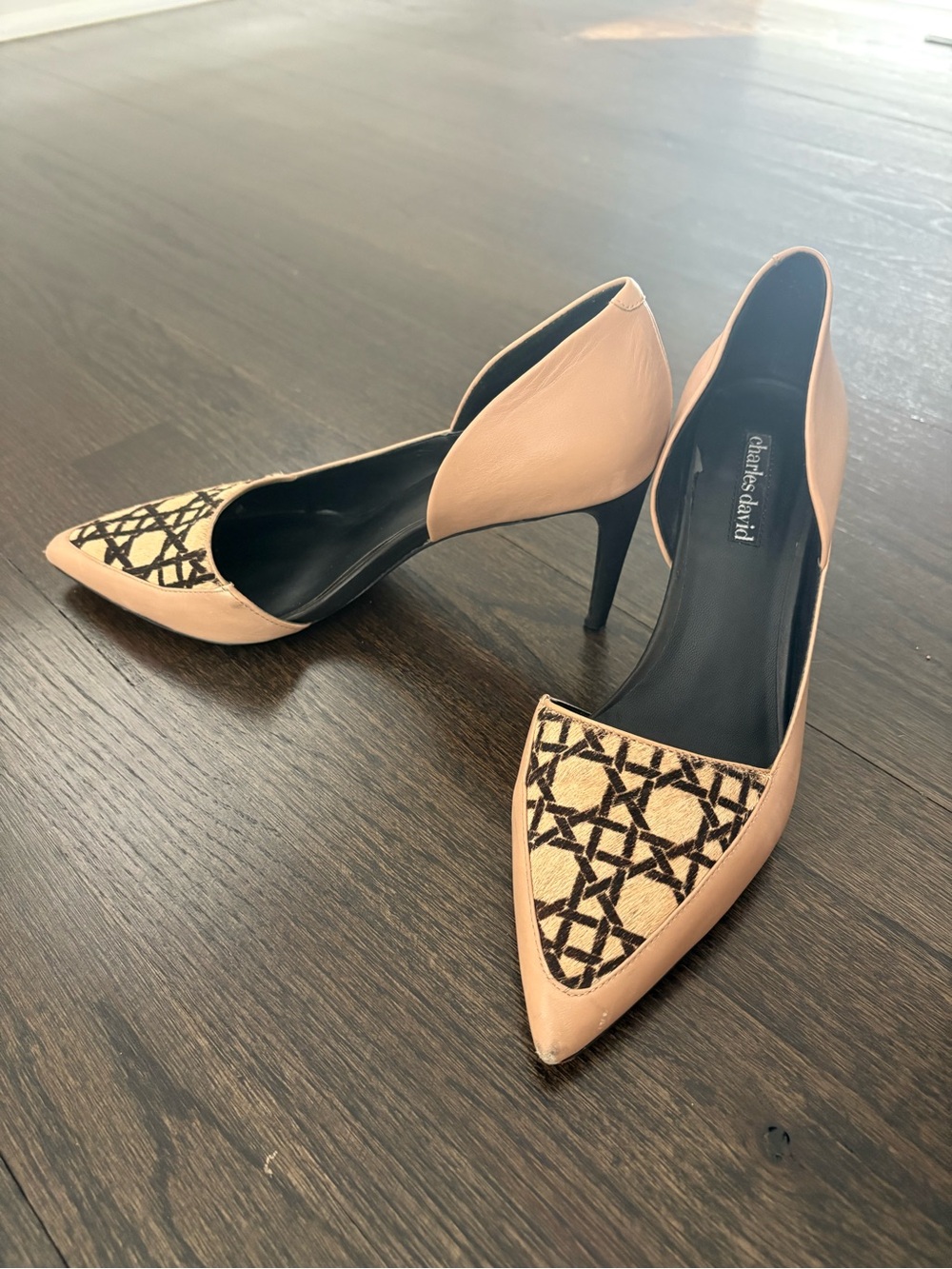 CHARLES DAVID D'Orsay Pointed Toe Pumps Size 8